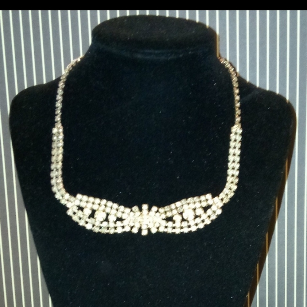 Vintage Rhinestone Necklace